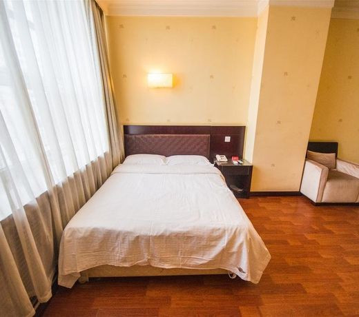 Dalian Guohua Holiday Inn