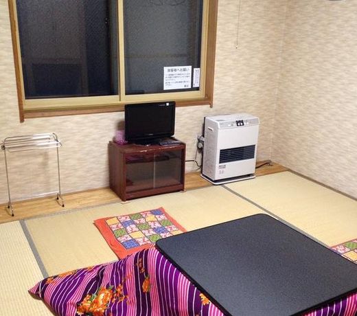 Onsen Minshuku Yutakaya
