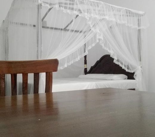 Mirissa Cocoon