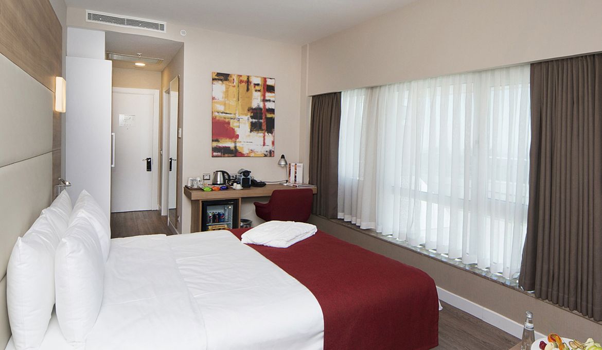 Ramada Encore Istanbul Kartal