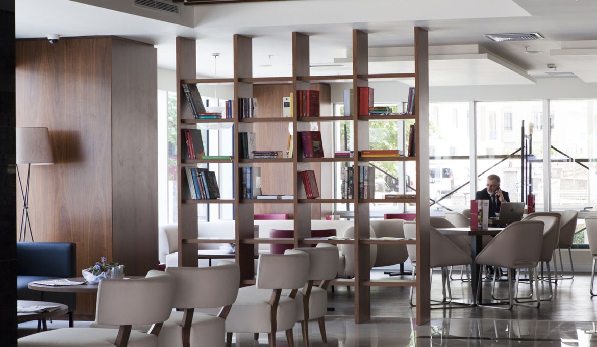 Ramada Encore Istanbul Kartal