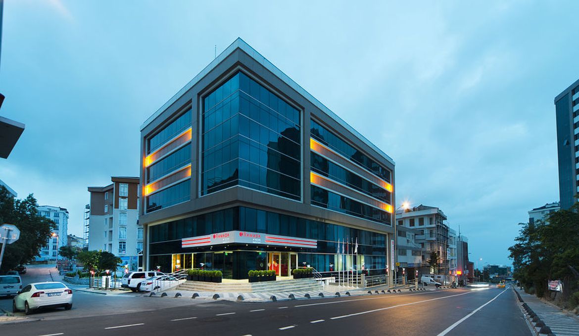 Ramada Encore Istanbul Kartal