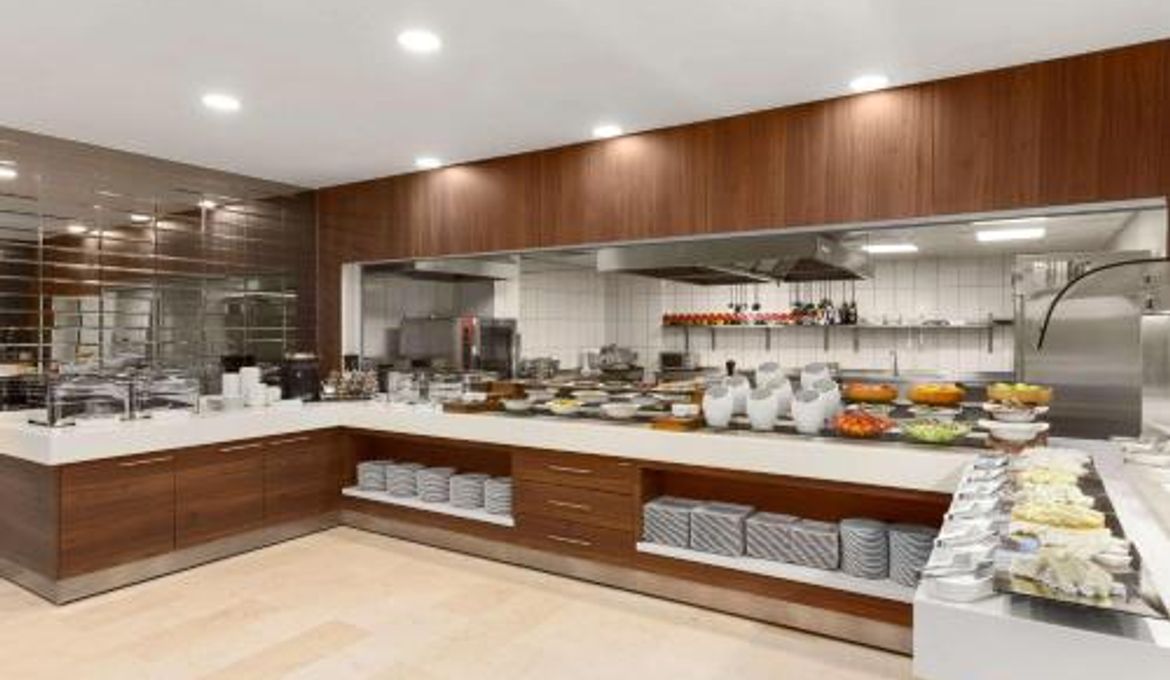 Ramada Encore Istanbul Kartal
