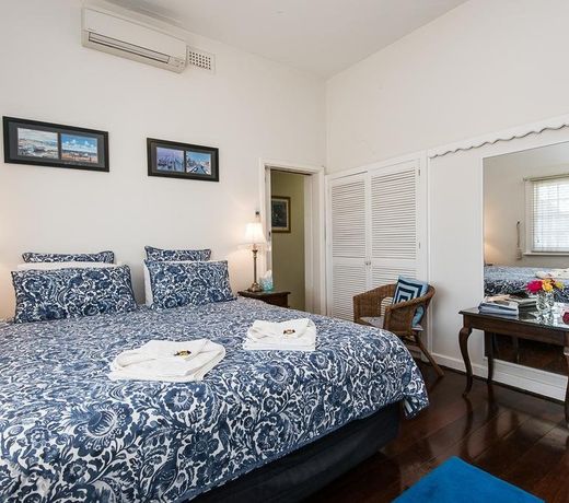Boathouse Bunbury Bed & Breakfast