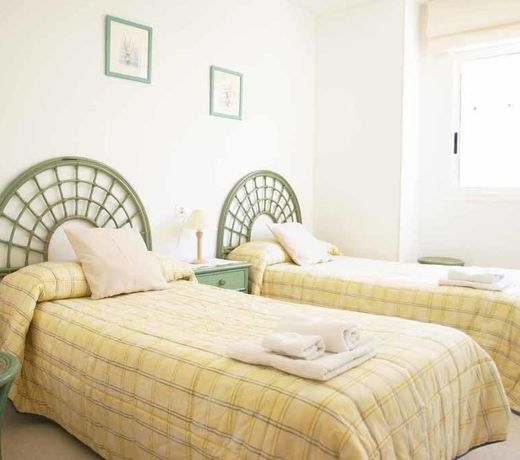 ApartUP Spectacular Beach View
