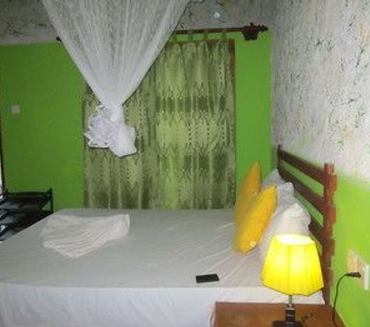 Sigiriya Vee Guest