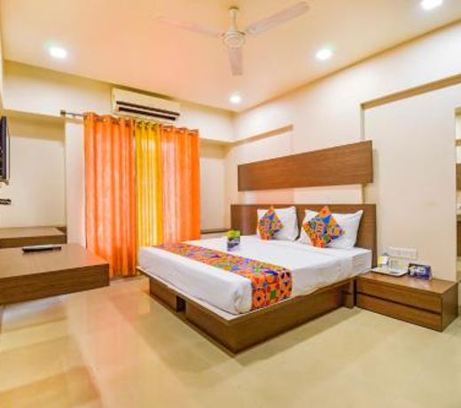 FabHotel Blossoms Pune Airport (Viman Nagar)