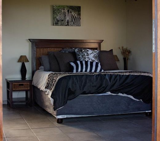Ukuthula Lodge