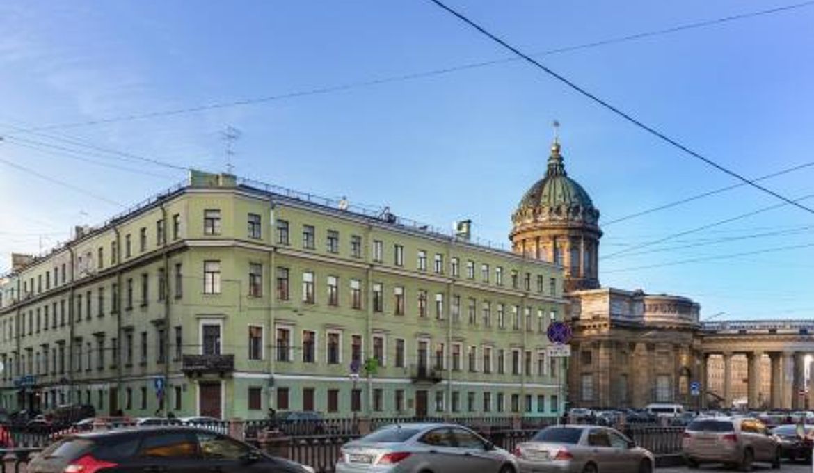 Peter the Great Apartments in Centre with View