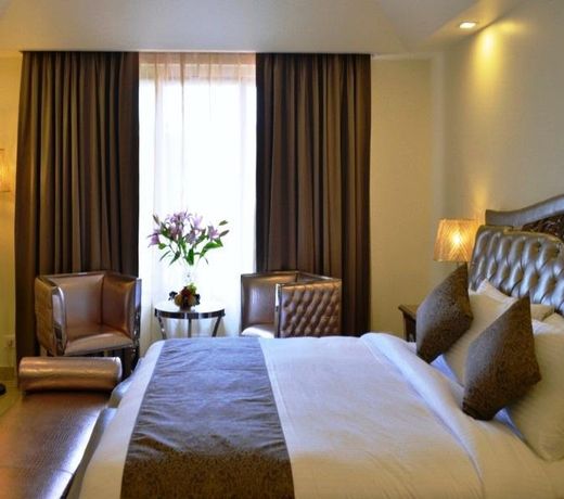 Orabella Villas & Suites