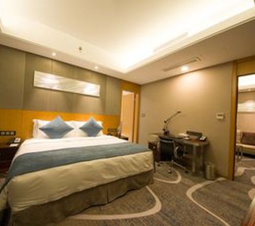Cplaza Hotel