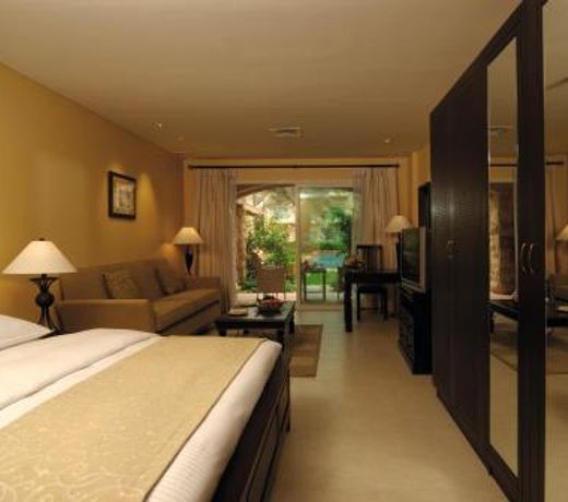 MÃ¶venpick Al Bida'a Apartment