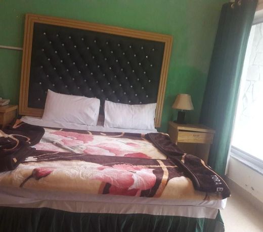 Hotel Al Azeem