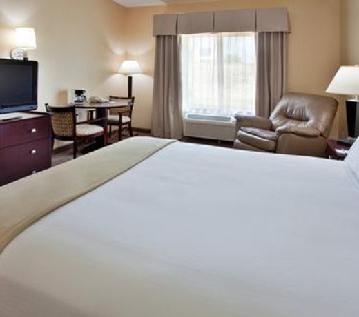 Holiday Inn Express & Suites HANNIBAL