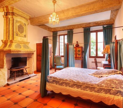 HÃ´tel Les Arcades