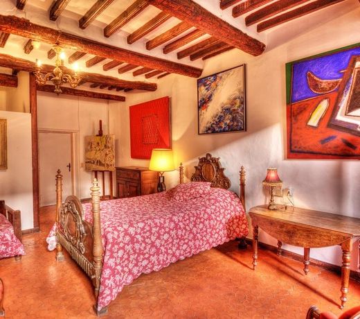 HÃ´tel Les Arcades