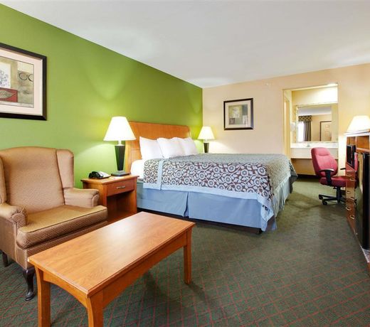 Days Inn by Wyndham Fairfield