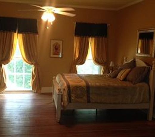 2 Sisters Bed & Breakfast
