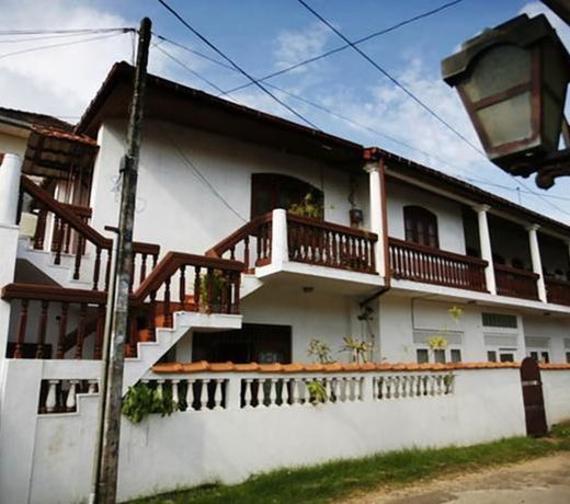 Wijenayake's - Beach Haven Guest House - Galle Fort