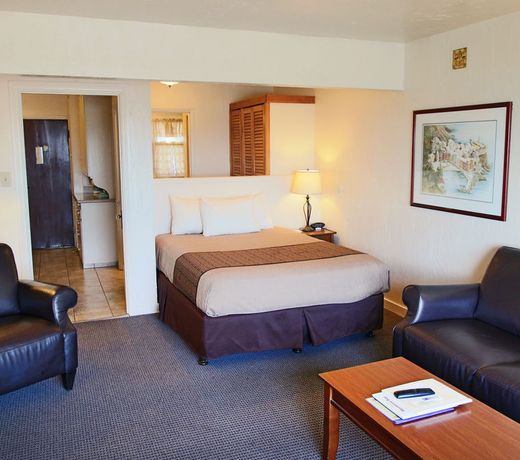 Capitola Hotel