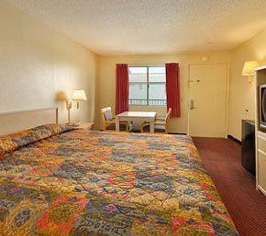 Days Inn by Wyndham in San Bernardino