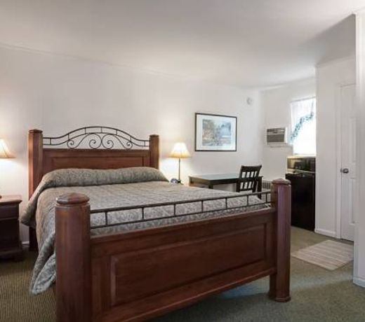 Birches Motel