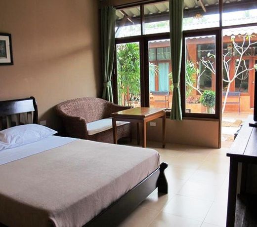 Phuket Siam Villas - SHA PLUS