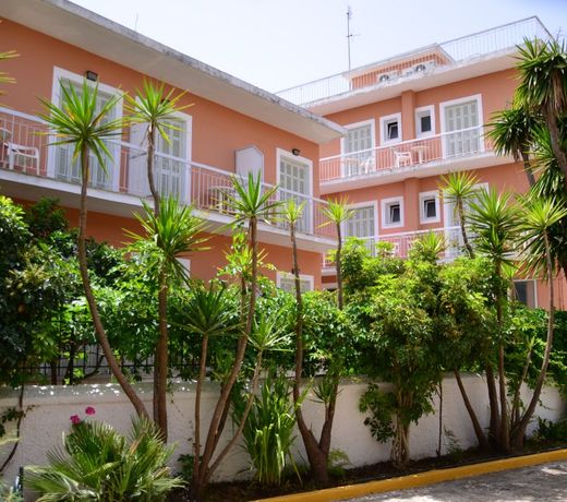 Club Hotel Sirena Beach