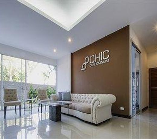 Chic Condominium