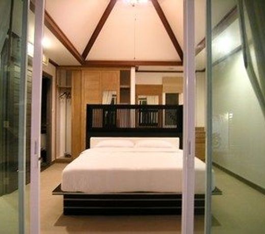 Suriyasom Villa