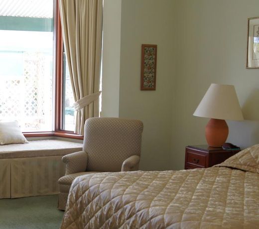 The Lodge Country House