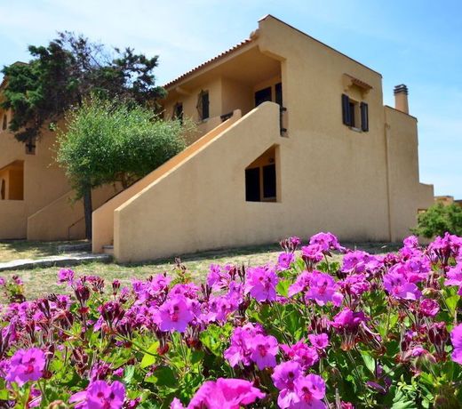 Residence Frontemare Baia Santa Reparata