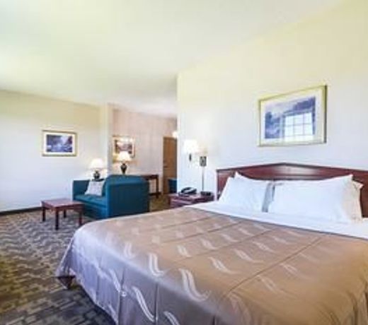 Quality Inn & Suites Schoharie near Howe Caverns