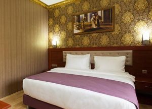 Alrazi Hotel