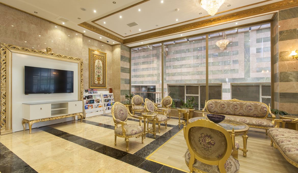 Alrazi Hotel