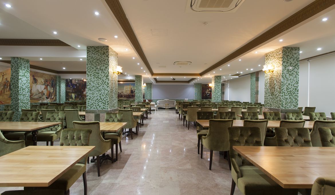 Alrazi Hotel