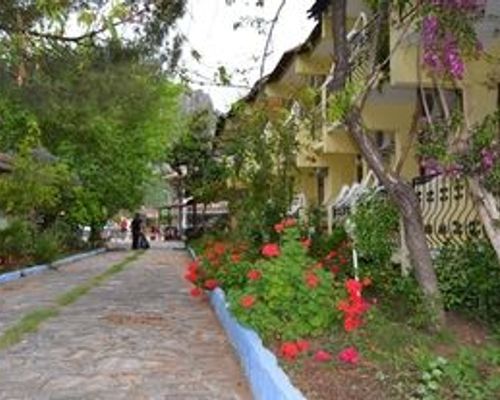 Patio Hotel - Далян - фото 21