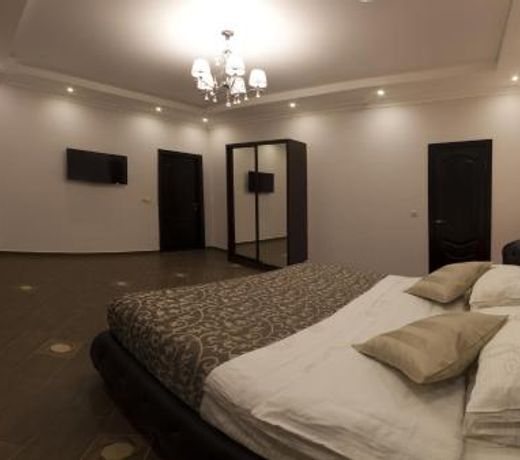 Hotel MADO