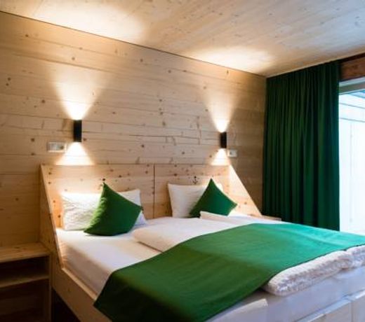 Alfenalm - Ferienwohnungen am Berg - Giatla Haus