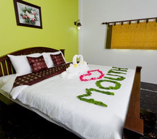 The Mouth Resort