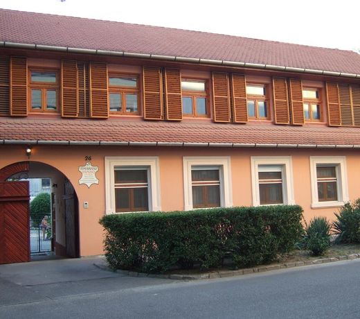 Tímárház Panzió