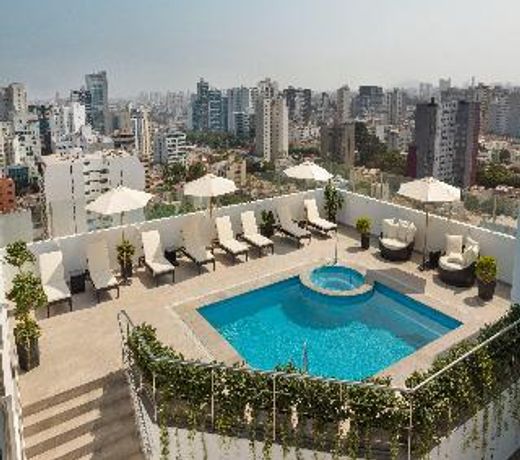 Costa del Sol Wyndham Lima City