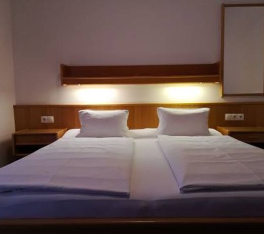 Hotel-Garni Austria