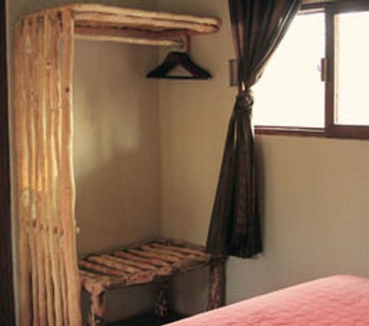 Gwango Elephant Lodge