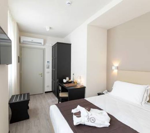 Hotel Villa Cipressi, by R Collection Hotels