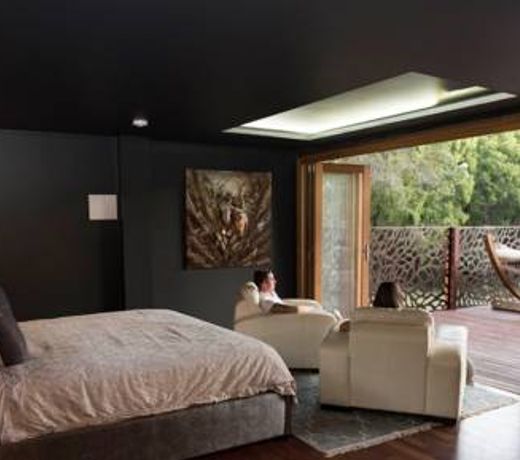 Mudstone Spa Retreat