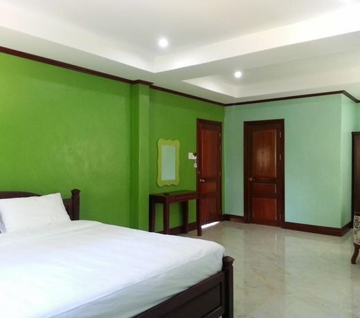 Oulayphet Hotel