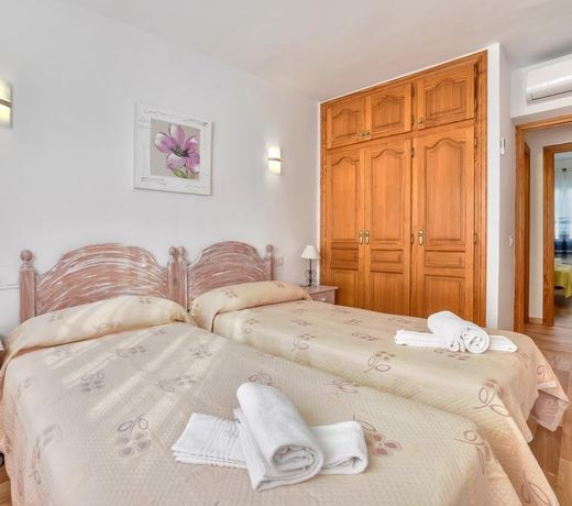 Villa Benicolada - PlusHolidays