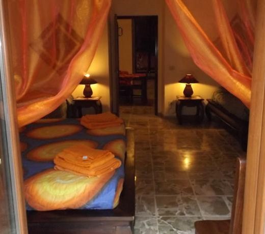 Bed and Breakfast Baobab