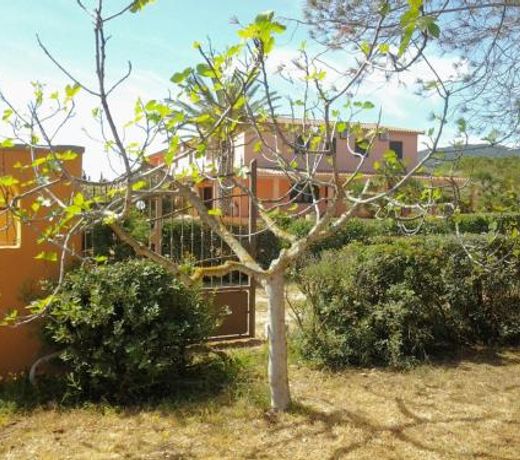 Hotel Su Giudeu